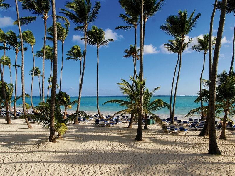 Barcelo_bavaro_beach_03.jpg